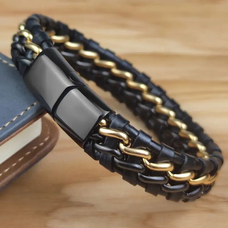Luxe Chain Cross Bracelet - Arvenis Co