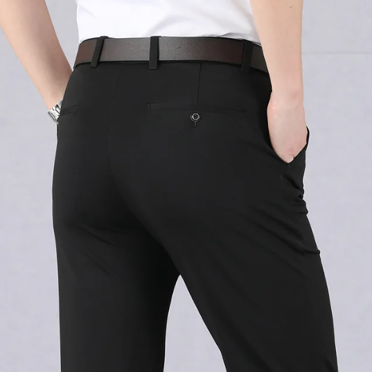 Klassische Herrenhose mit hohem Stretchanteil