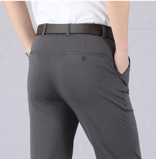 Klassische Herrenhose mit hohem Stretchanteil